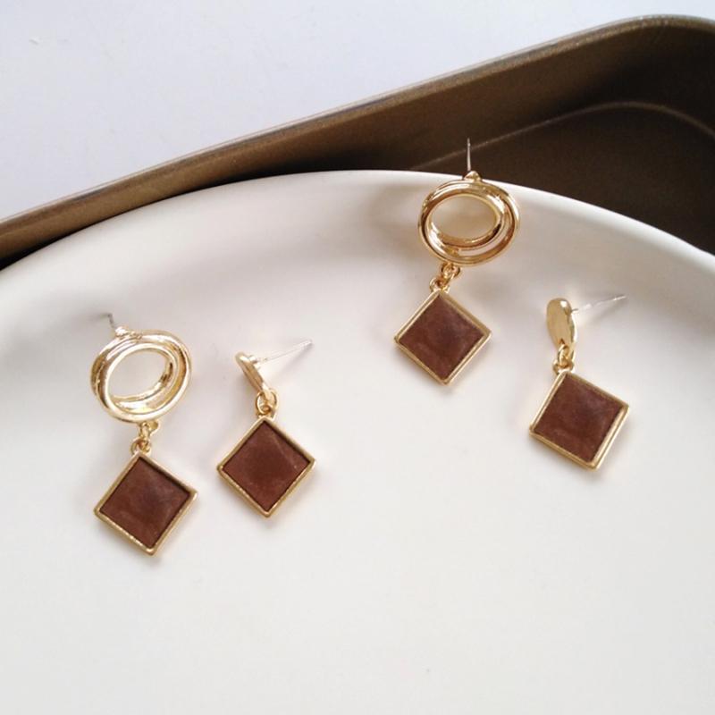 Ella Earrings