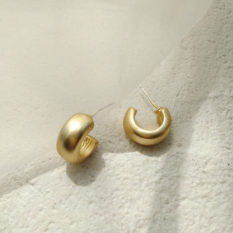 Bryn Hoop Earrings