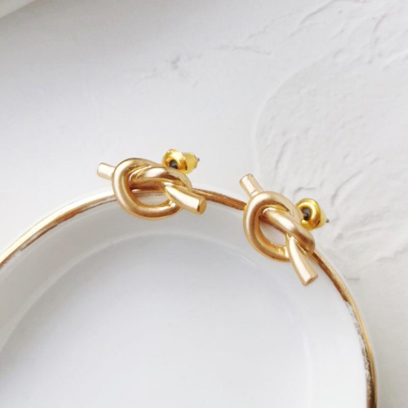 Mini Knots Earrings