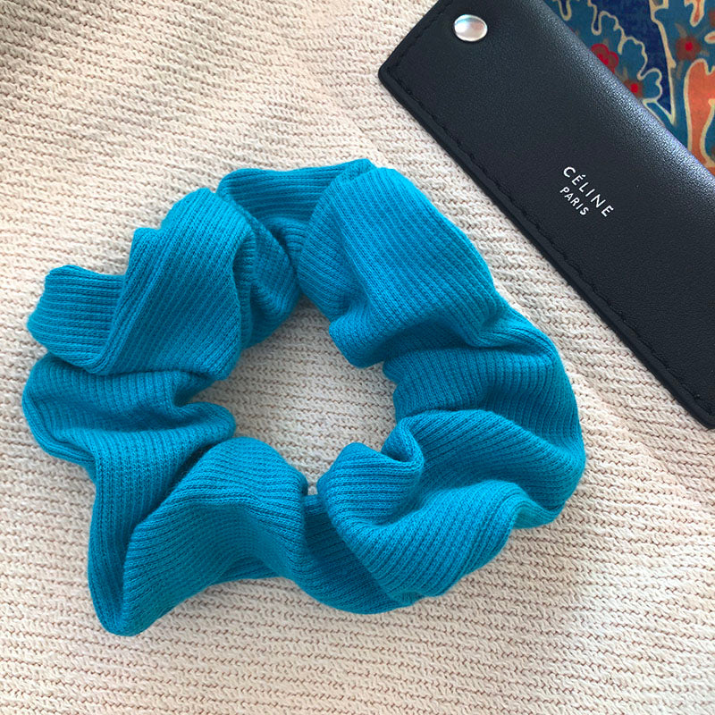 Samantha Ribbed Scrunchie
