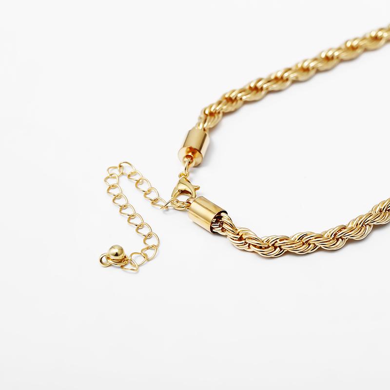 Strive Necklace