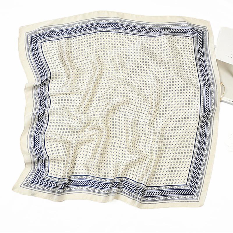 Charlotte Scarf