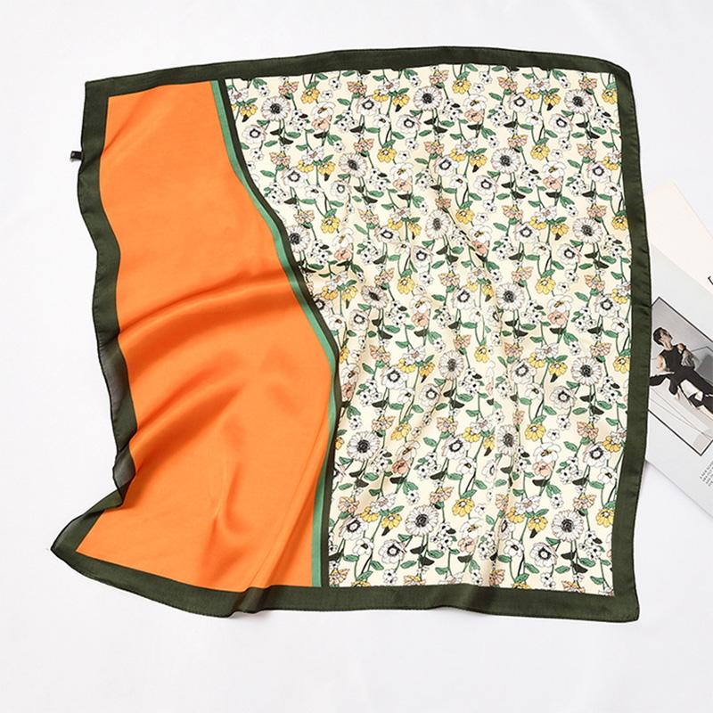 Fruta Scarf
